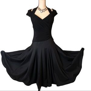 Adrianna Papell Black Dress Size 8